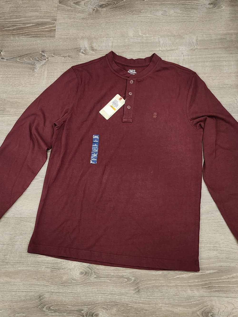 Size S Men'd IZOD, Long-Sleeve Henley Shirt - Maroon New